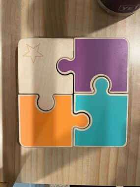 [LOVEVERY] Colorful Chunky Wooden Jigsaw Puzzle - Pink, Yellow, Green, Natural